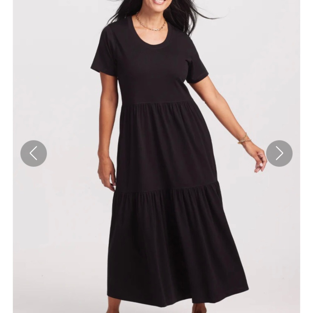 EUC Woolx Lucia Merino Wool Tiered Crewneck Midi Dress Seasonless Short Sleeve